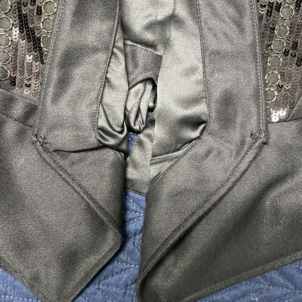 Black Sequin Vest - Picture 6 of 6